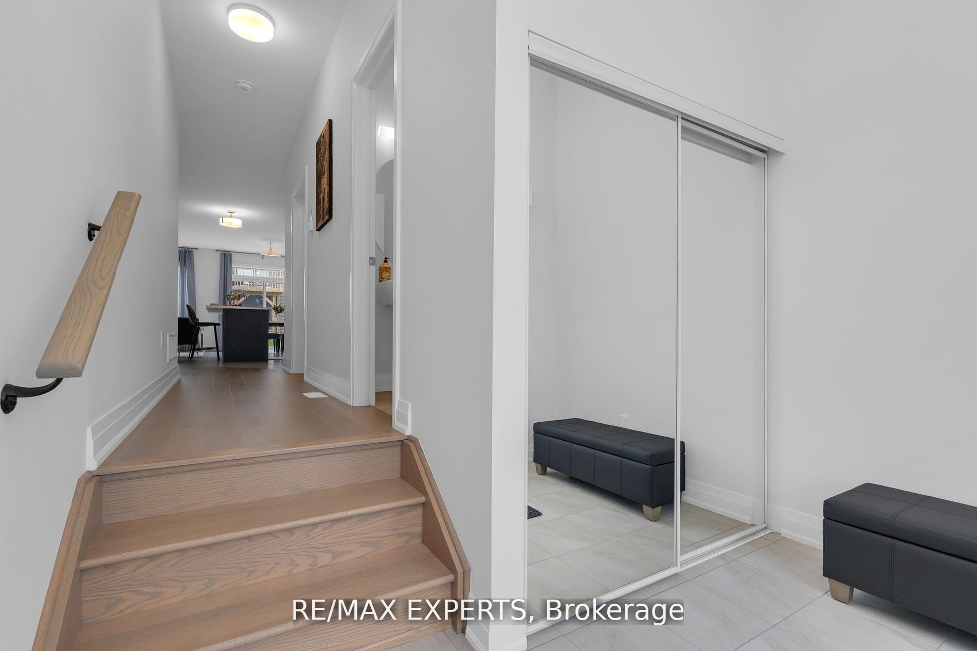 27 Sweet Cicely St