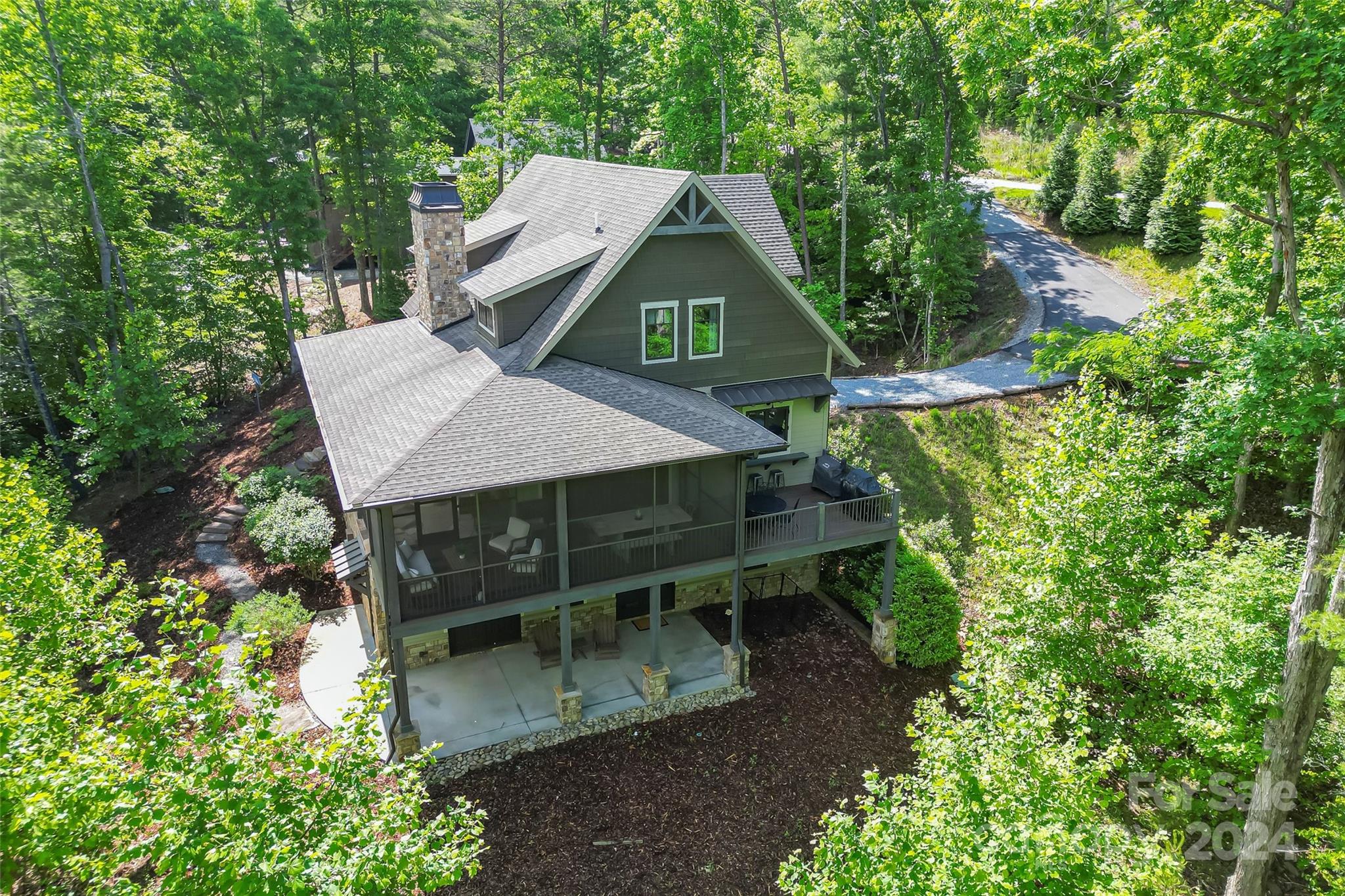 2142 Sycamore Drive