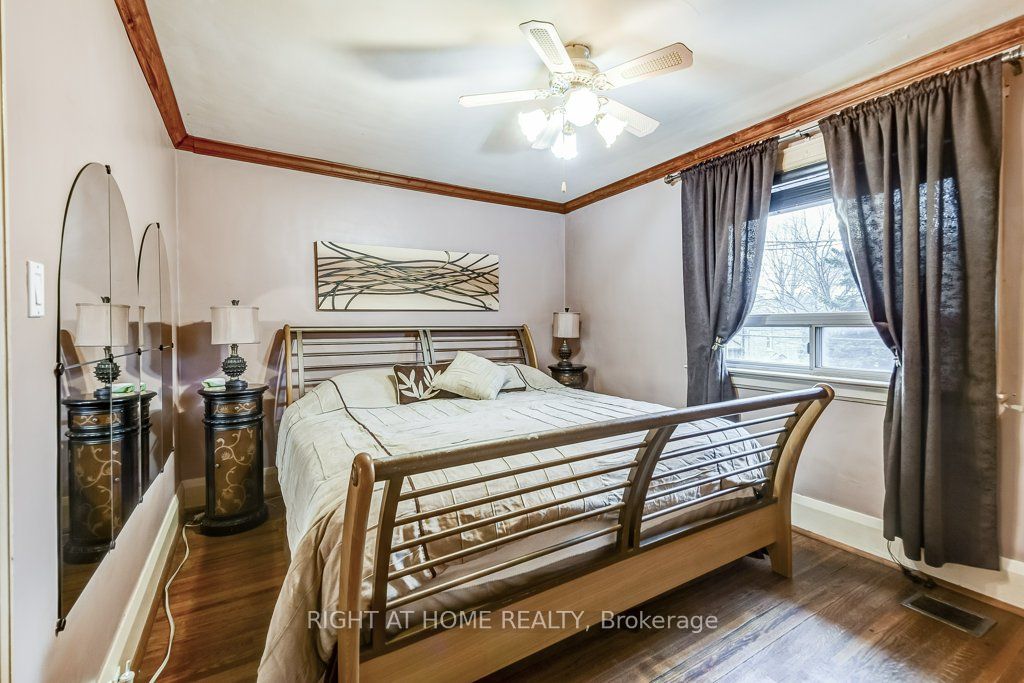 93 Watson Ave