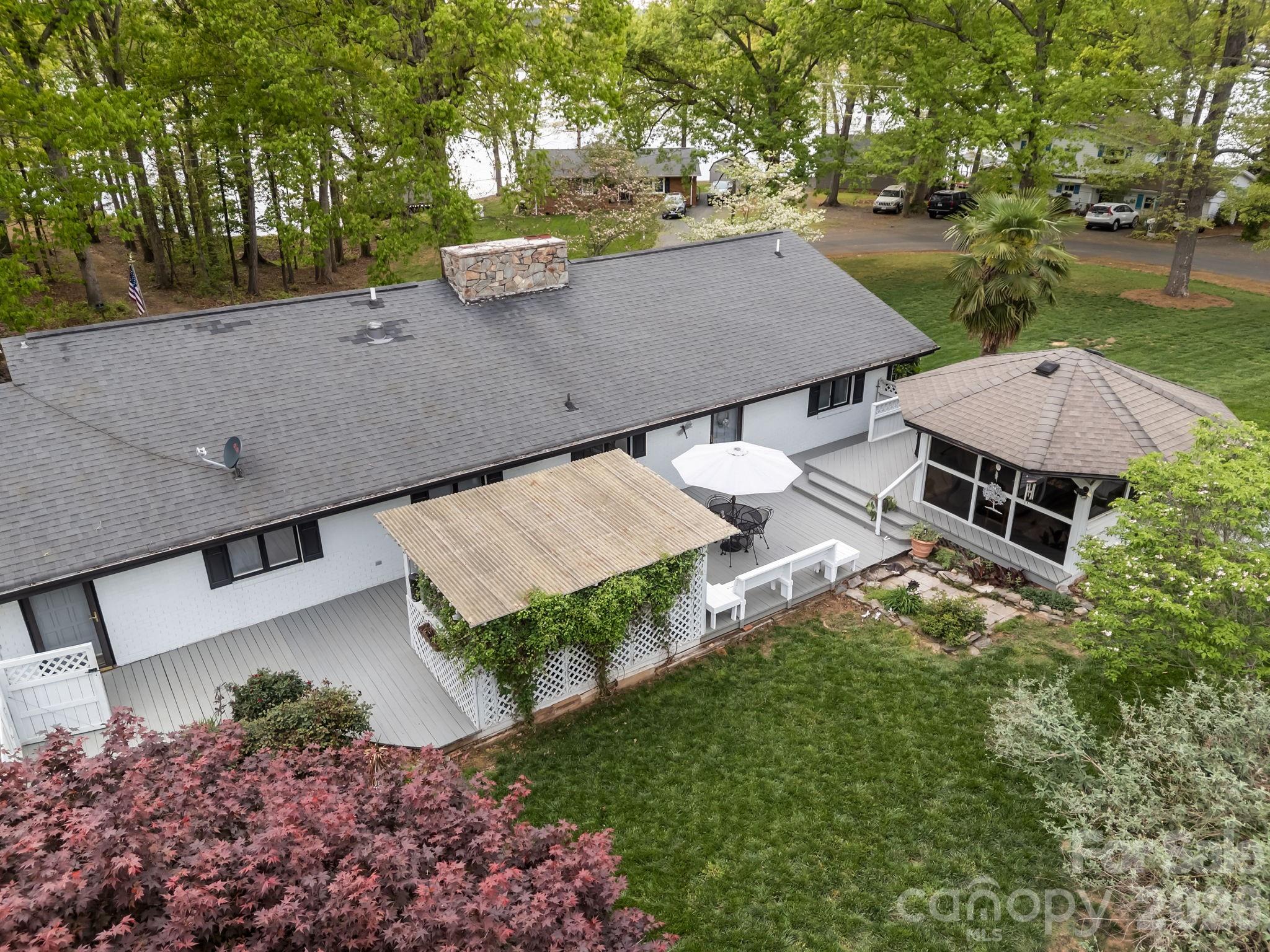 10708 Willow Oak Road
