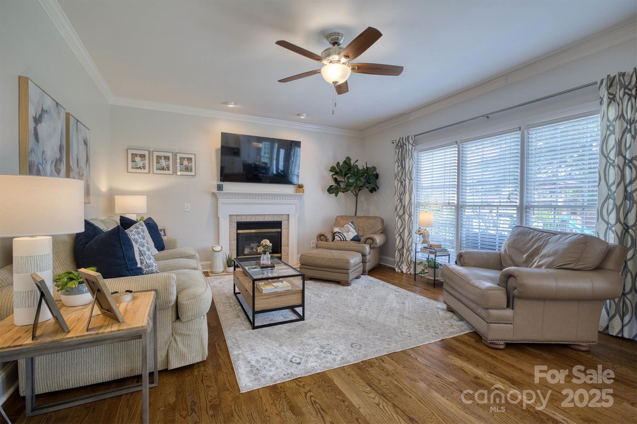 2574 Ironwood Drive