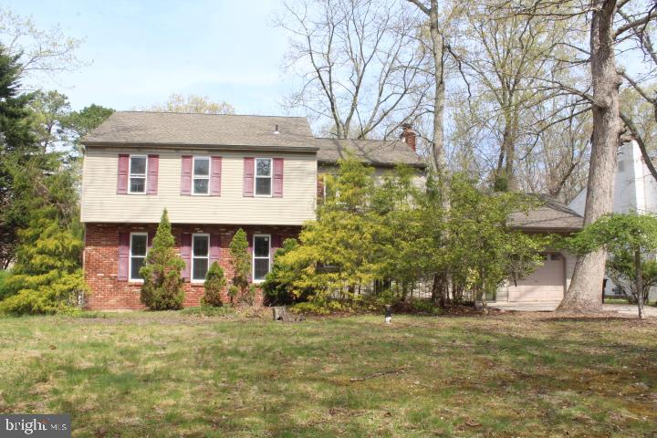 2 story colonial featuring entrance foyer, formal living and dining room, open kitchen to step down family room that features fireplace, 1st floor laundry and half bath, interior access thru garage, 4 bedrooms up with 2 full baths, full basement. oil tank not buried, deck off family room over looking lush backyard with in ground pool and covered bar. nice quiet tree lined street. come see today before its gone. selling as-is.