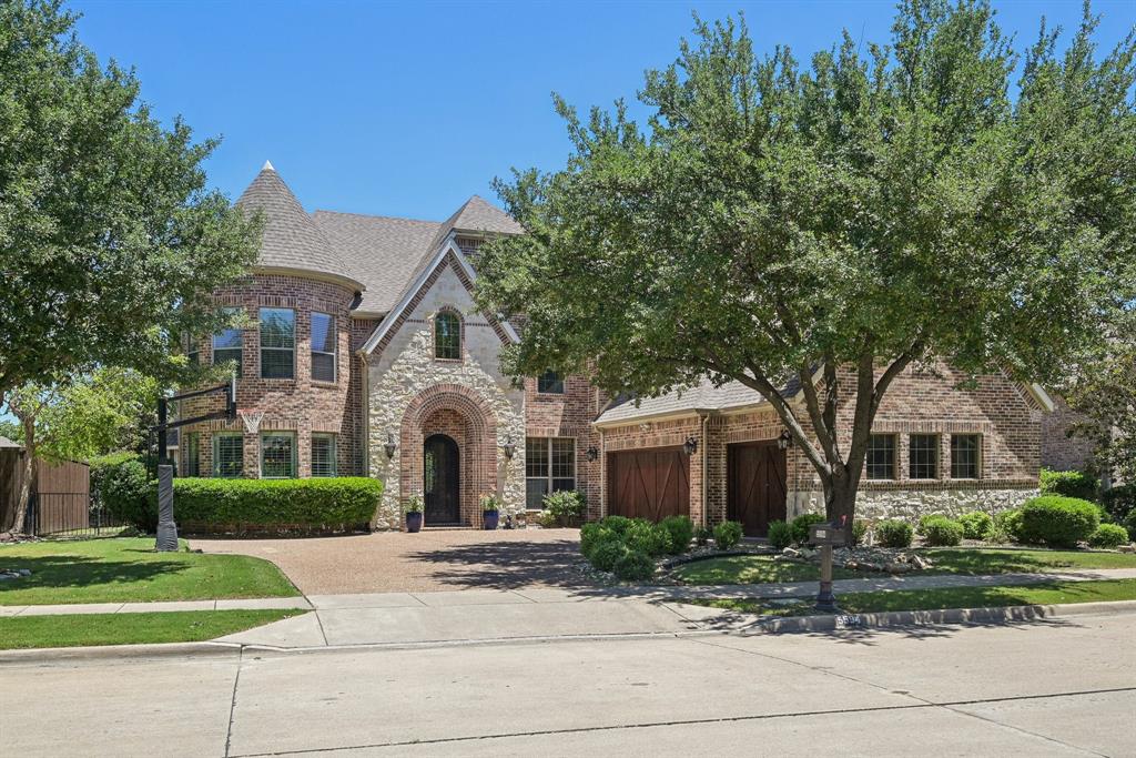 This gorgeous 5-bed, 4-bath is an entertainer's dream, offering an incredible backyard oasis, complete with a heated spa-pool with jets, built-in BBQ grill area with fridge, and expansive entertaining space. Overlooking a serene greenbelt with a creek view, this home combines luxury, comfort, and nature in perfect harmony.
Upon entering, you're greeted by beautiful hand-scraped hardwood floors that flow throughout the downstairs, creating a warm, inviting atmosphere. The open floor plan features an updated chef’s kitchen equipped with a gas cooktop, double ovens, stainless steel appliances, and a large quartz island with an apron sink. Two walk-in pantries and an abundance of cabinetry make this kitchen as functional as it is stylish. The adjoining living room boasts a massive floor-to-ceiling stone fireplace, built-ins and expansive windows, offering stunning views of the backyard.
The spacious primary suite is a true retreat, with hand-scraped hardwood floors, a beautifully remodeled ensuite bath featuring a frameless glass shower, freestanding tub, dual vanities, and a large walk-in closet. A formal dining room, guest bedroom, full bath and a study with custom built-ins and a coffered ceiling round out the main level.
Upstairs, you'll find an additional living area with a media room and large game room, complete with a wet bar. Step out to the balcony to enjoy the views of the picturesque greenbelt and creek. Three more spacious bedrooms, and two full baths complete the second level.
This home is within walking distance of 3 top-rated Frisco schools: Bledsoe Elementary, Pearson Middle School, and Reedy High School. It’s also just minutes from top destinations: PGA Frisco, The Frisco Star, Shops of Legacy, Grandscape, and Lake Lewisville. Residents of the Stone Creek Village enjoy access to a fantastic neighborhood amenity center with a gym and 3 pools which is just a 2-3 minute walk from the house via the greenbelt.