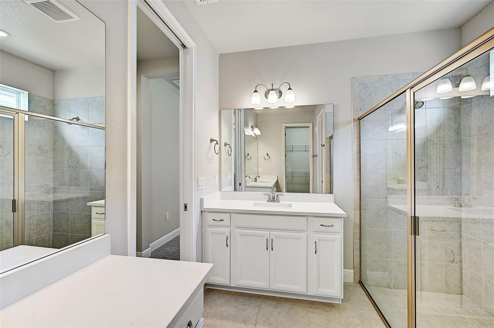 5782 Long Shore Loop