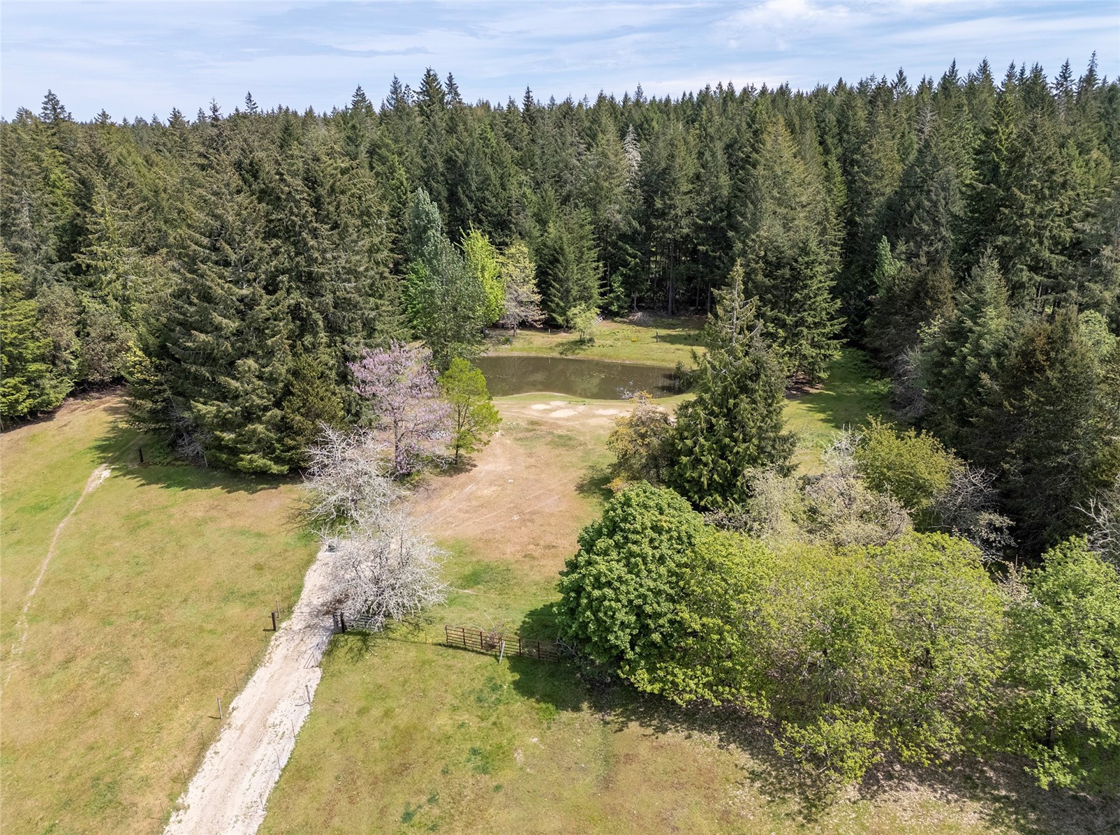 6529 Key Peninsula Hwy NW
