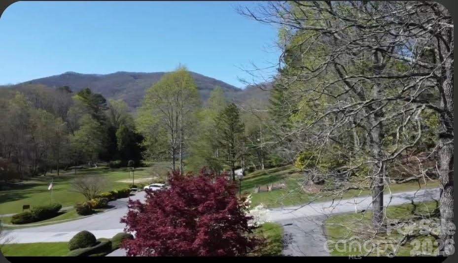 121 Churchill Downs Drive