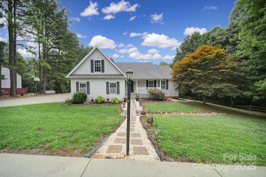 4394 Mountain Creek Road