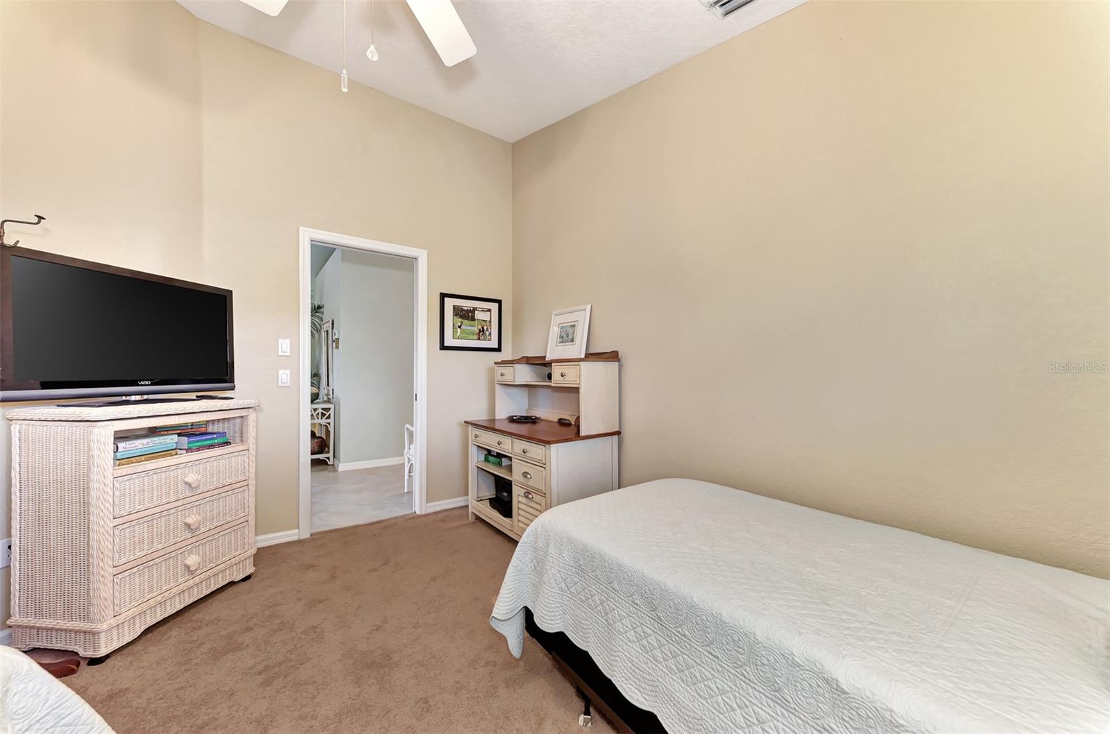 3195 Village Lane