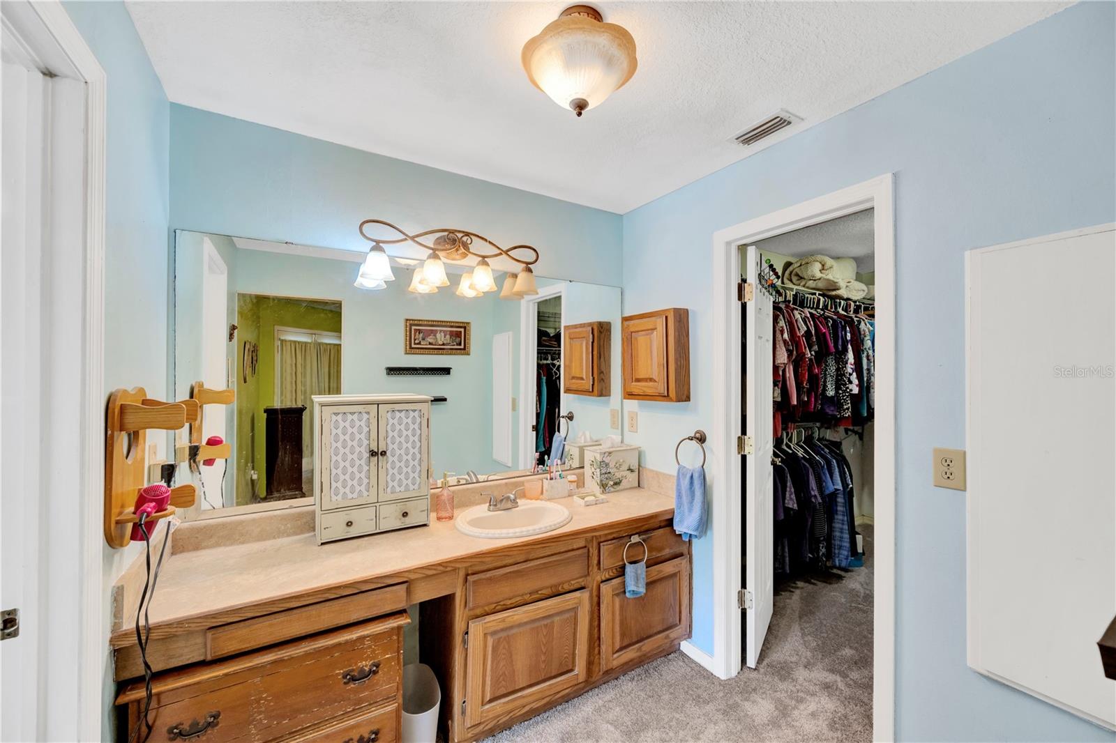 3006 Forest Club Drive