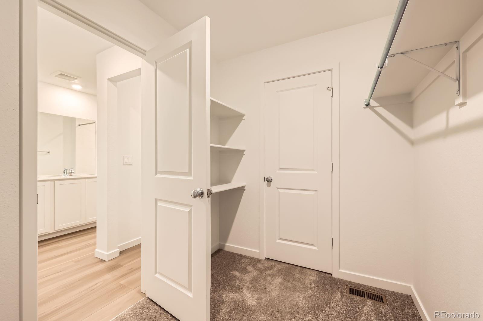 7850 Desert Wrangler Drive