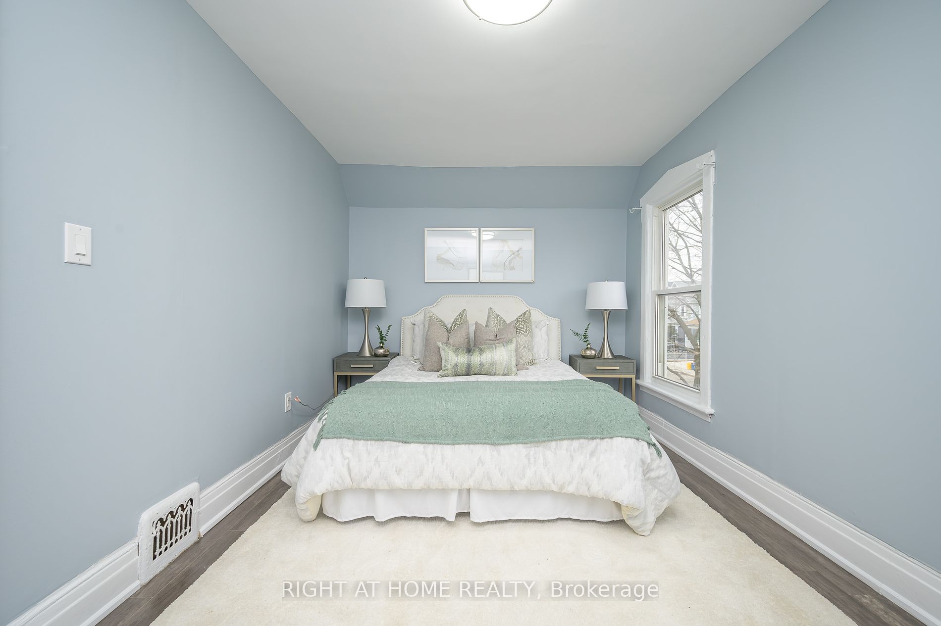 142 Belmont Ave