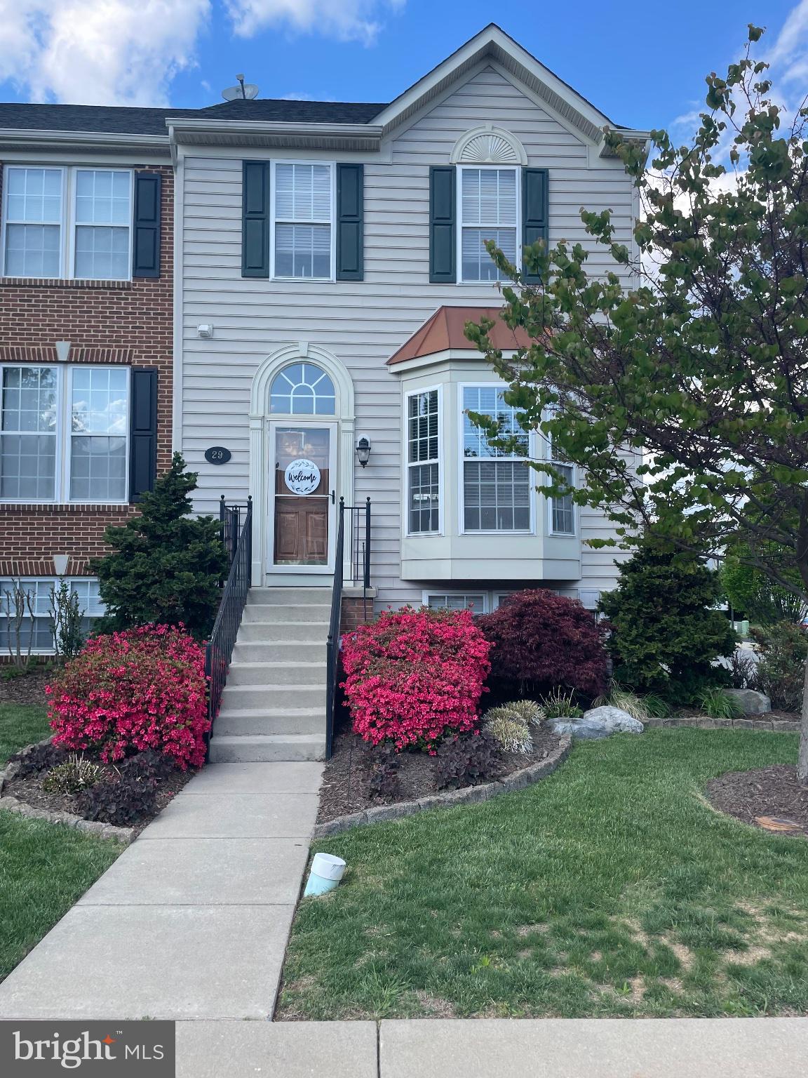 29 Baltic Ln  