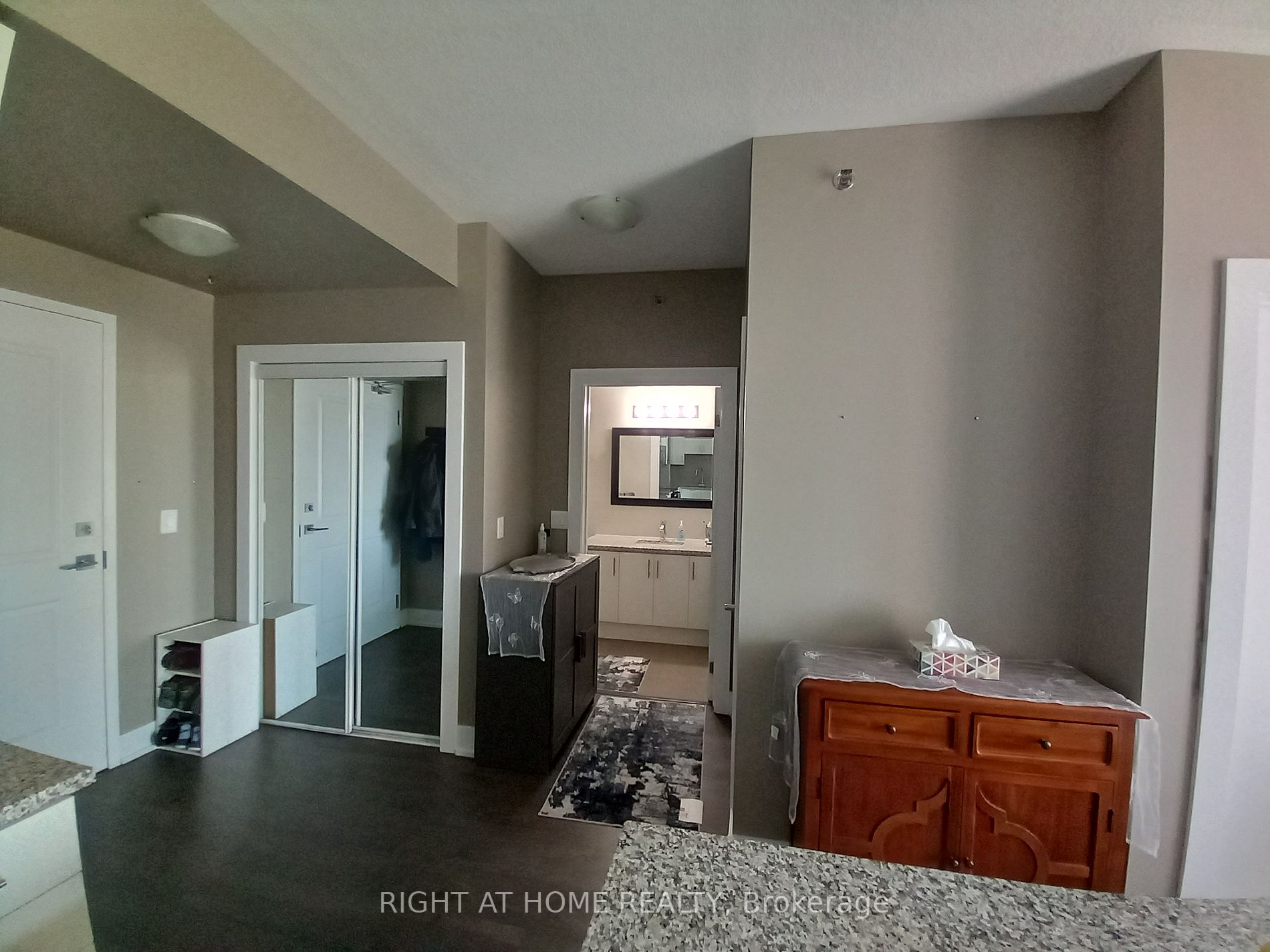 2490 Old Bronte Rd 721