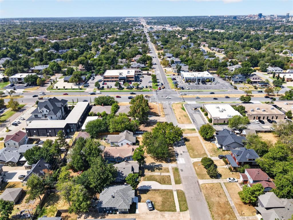 1216 NW 39th Street