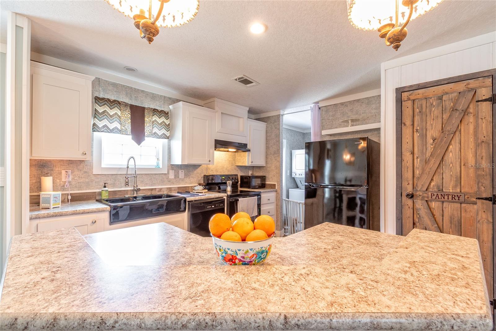 42300 Fonseca Lane