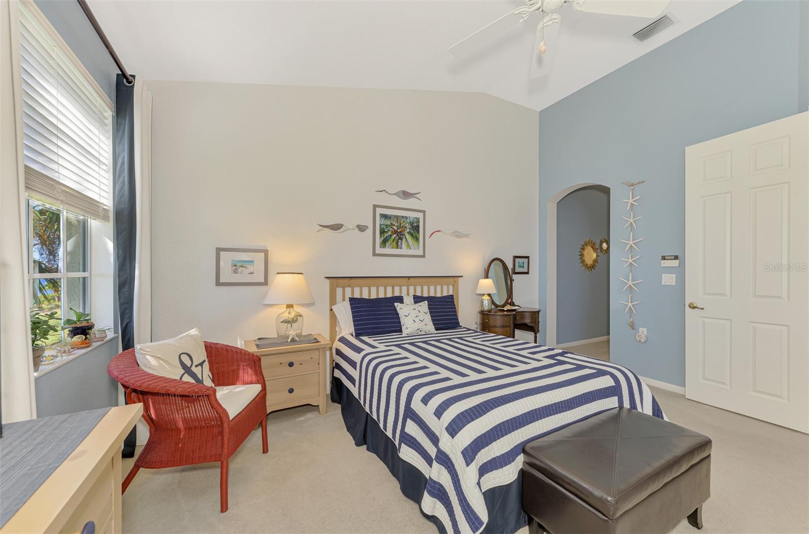 4628 Club Drive H201