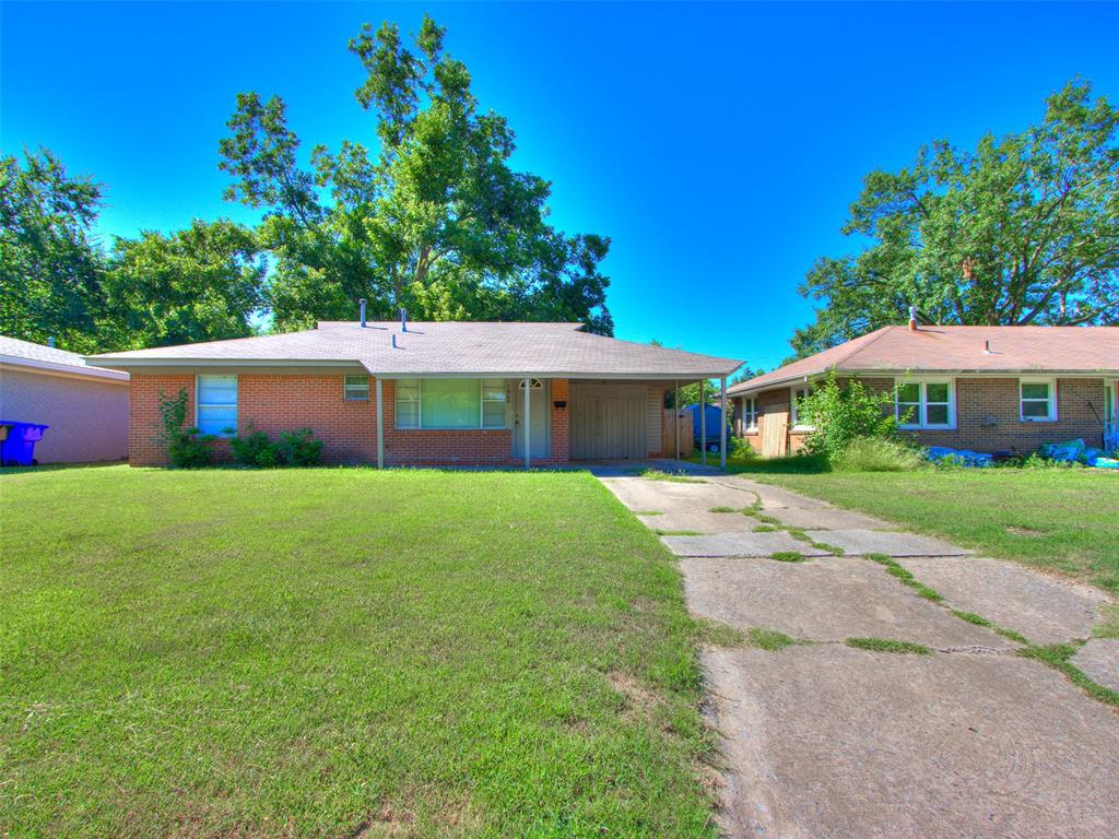 AVAILABLE IN JUNE!! Located just south of Main Street in Norman. Close to all the central parts of Norman, but in a quiet area. Covered carport area in driveway. Lots of natural light as you walk into the living areas. Tile throughout the main areas and wooden flooring in the bedrooms. The kitchen has lots of cabinet space for storage. A refrigerator, dishwasher, and stove are provided in the kitchen. All bedrooms have a ceiling fan. Large fenced-in backyard. Washer/dryer hookups. This is a no-pets and non-smoking home. The new lease will go through May 31st, 2027. The security deposit is $1,400.