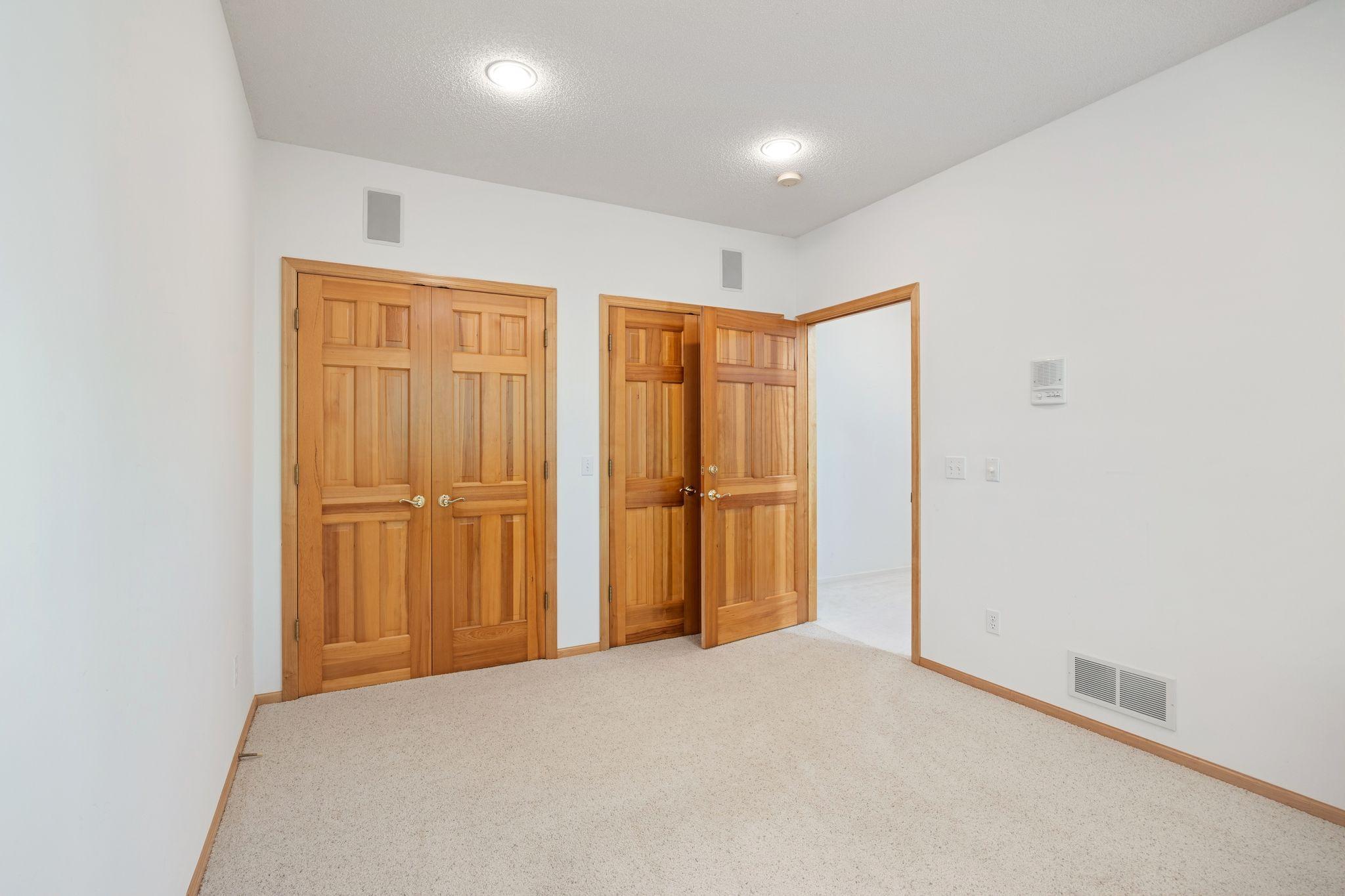 1650 N Farm Road