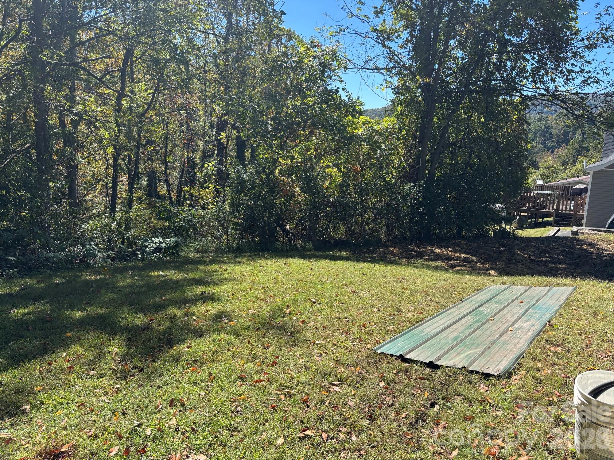 162 Phillips Lane