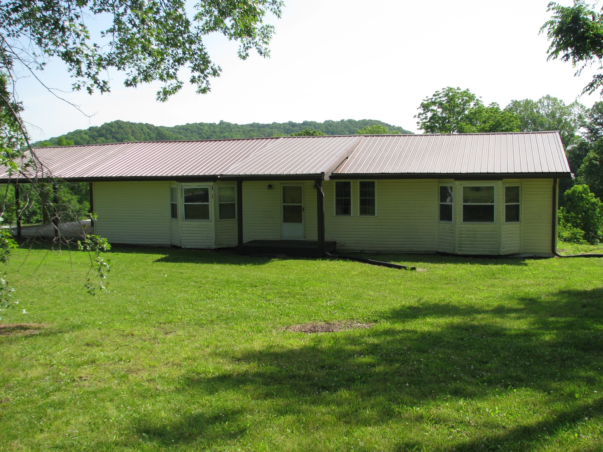 1419 Dyer Rd