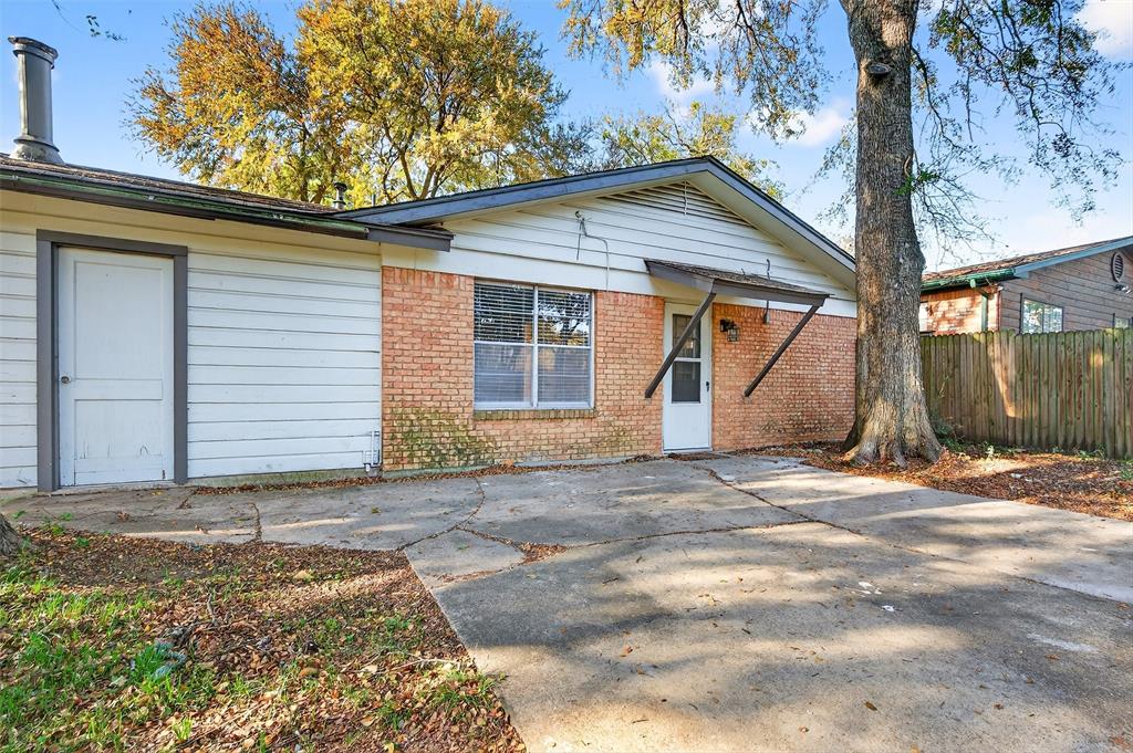 143 N Imperial Drive