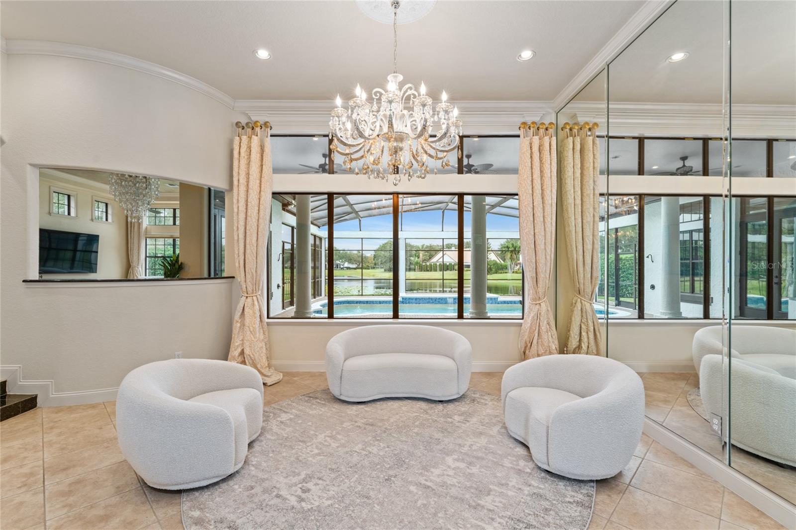 6221 Blakeford Drive