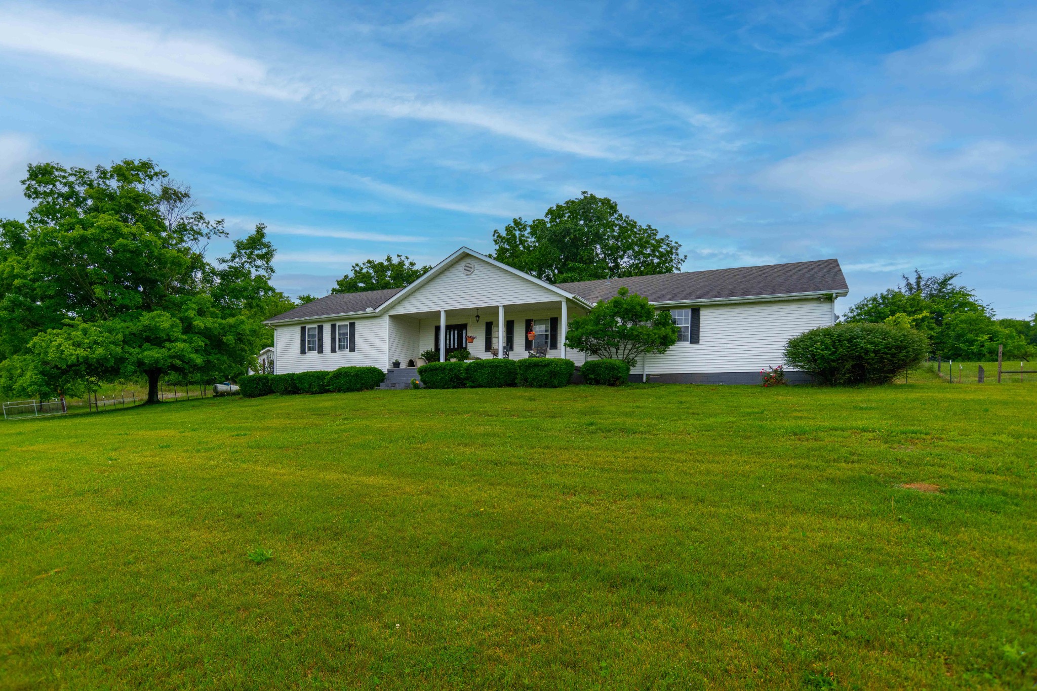 6933 Winchester Hwy