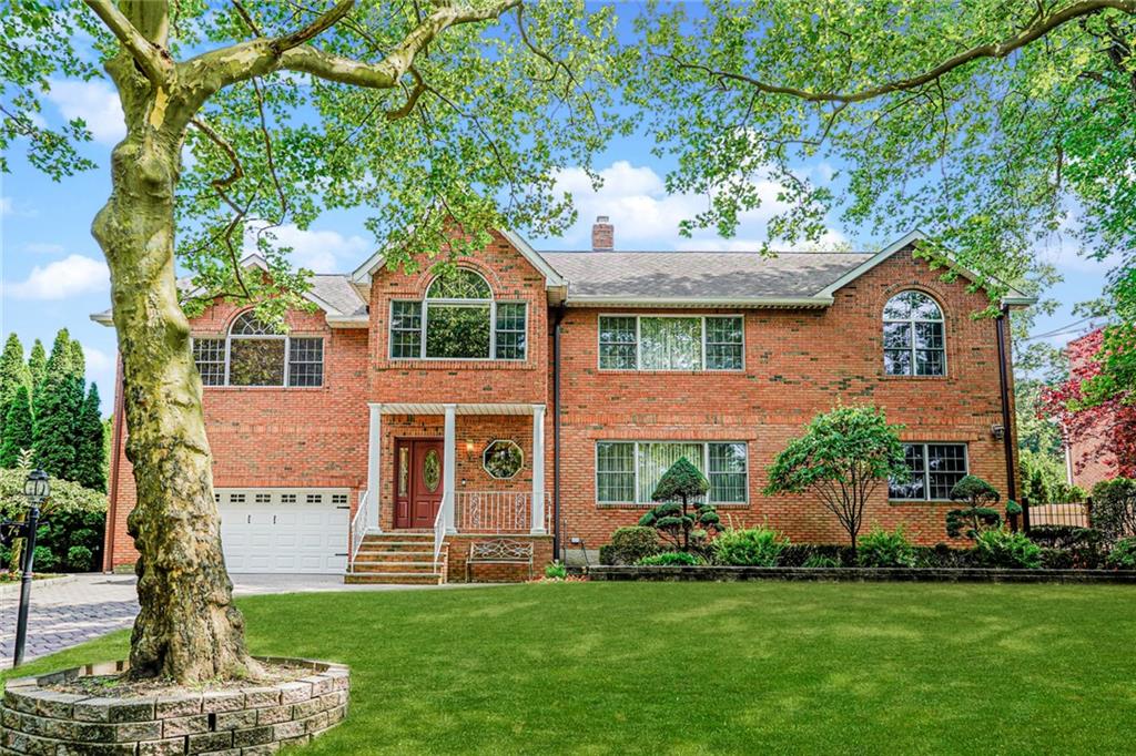 74 Longfellow Avenue