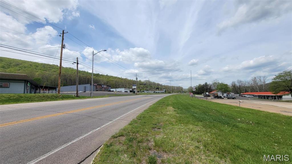 1307 N Hwy 21