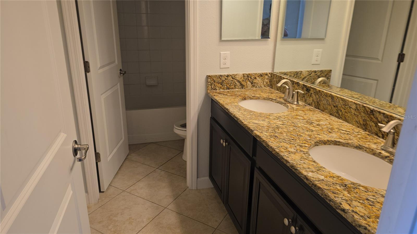 1022 Oliveto Verdi Court