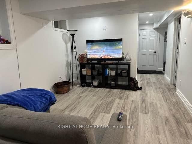 113 Churchland Dr