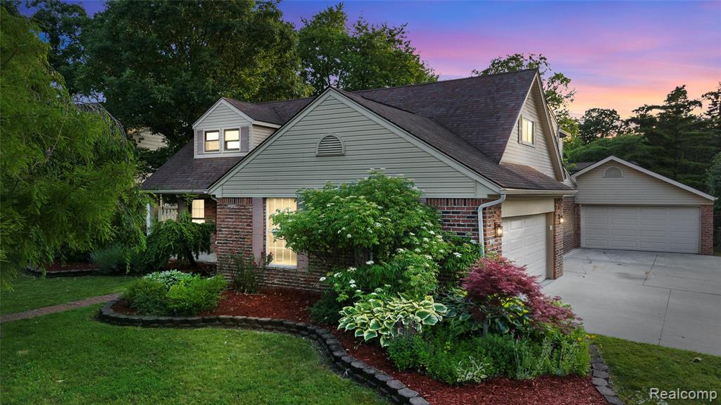 STUNNING DREAM HOME! Custom built for the family that loves to entertain inside and outside! This warm and timeless beauty rests in the tranquil Riverview Forest Sub, which backs to Riverview Highland Golf Course and Kingswood Park, a 10 acre wooded park.  Sitting proudly on a QUARTER ACRE, CORNER cul-de-sac LOT, there are too many outstanding qualities to count- 4 BEDROOMS - 3.5 BATHS - living room - family room- dining room- all perfectly situated in one of the most family-friendly neighborhoods in the city. The breezy open floor plan, the sparkling finishes, the serene color scheme and the generous, sprawling layout make this property a true treasure to behold.  Multiple doorwalls and skylights make every day a sunny day! The rustic "weeping mortar" style exterior adds antique character and charm. Prime location in a picture-perfect neighborhood with parks, school and shopping and within walking distance. Forest Elementary is on the other side of the sub.  The FULL FINISHED BASEMENT and TWO GARAGES are the cherry on top of this beauty! Second garage has an additional room adjacent to pool that is plumbed for bathroom (can be easily converted to a changing room/bath/pool room.) Cheerful and bright - you will smile every day coming home to this joyful beauty. This is the perfect home to build all of your memories! ONE OF A KIND! MUST SEE - It is truly even more impressive in person. • Water Lovers---  Riverview residents are eligible for  2 discounted season passes to the Riverview Municipal Boat Ramp at the Grosse Ile Toll Bridge.  • New STAINLESS APPLIANCES 2024.• Seller to provide City C of O. Taxes are currently NON HOMSTEAD. BATVAI.  • • •  Pool has City permit. New liner, filter and pump are scheduled. Invoice attached in documents. • • •
