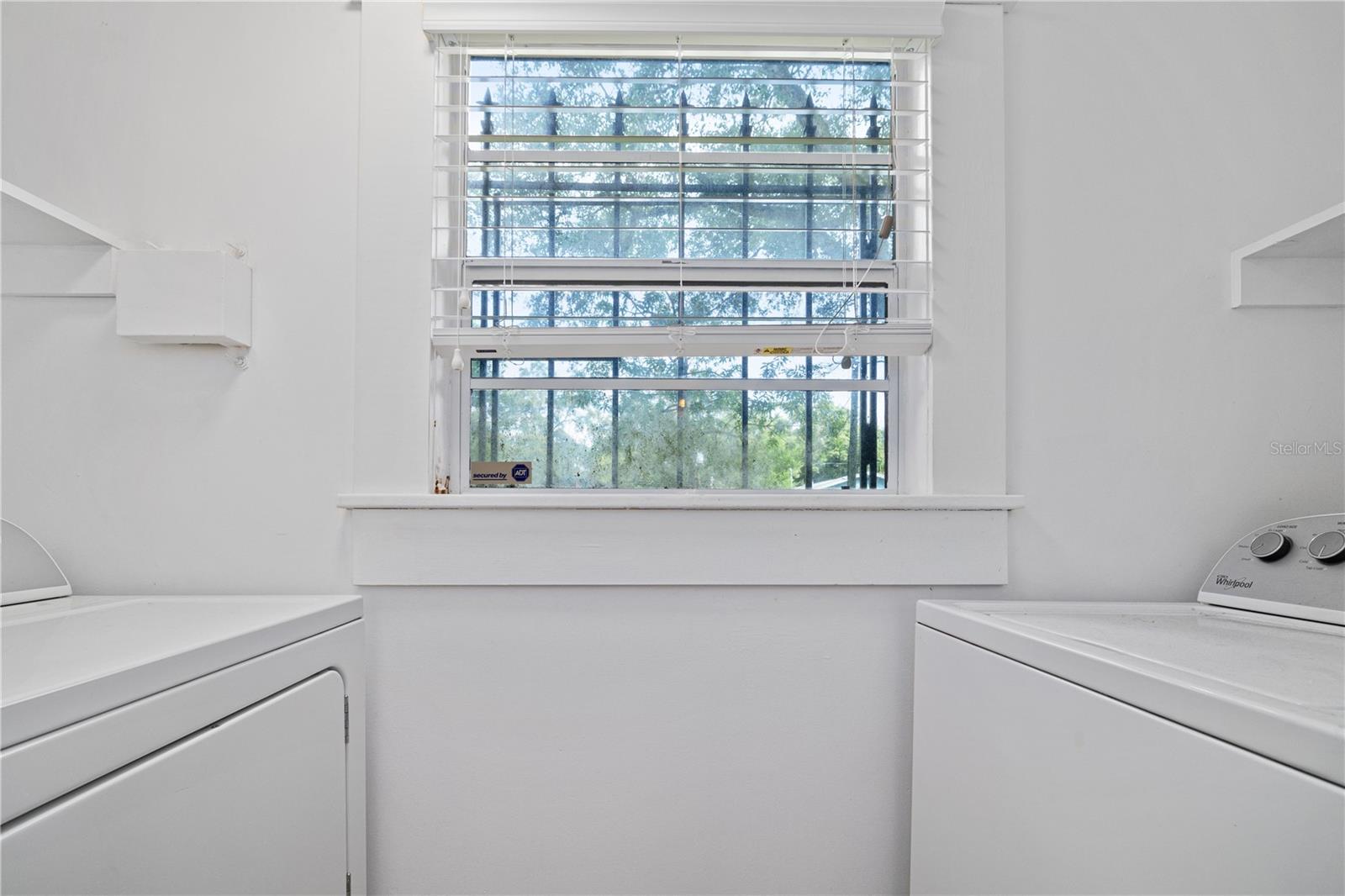 1206 E Louisiana Avenue