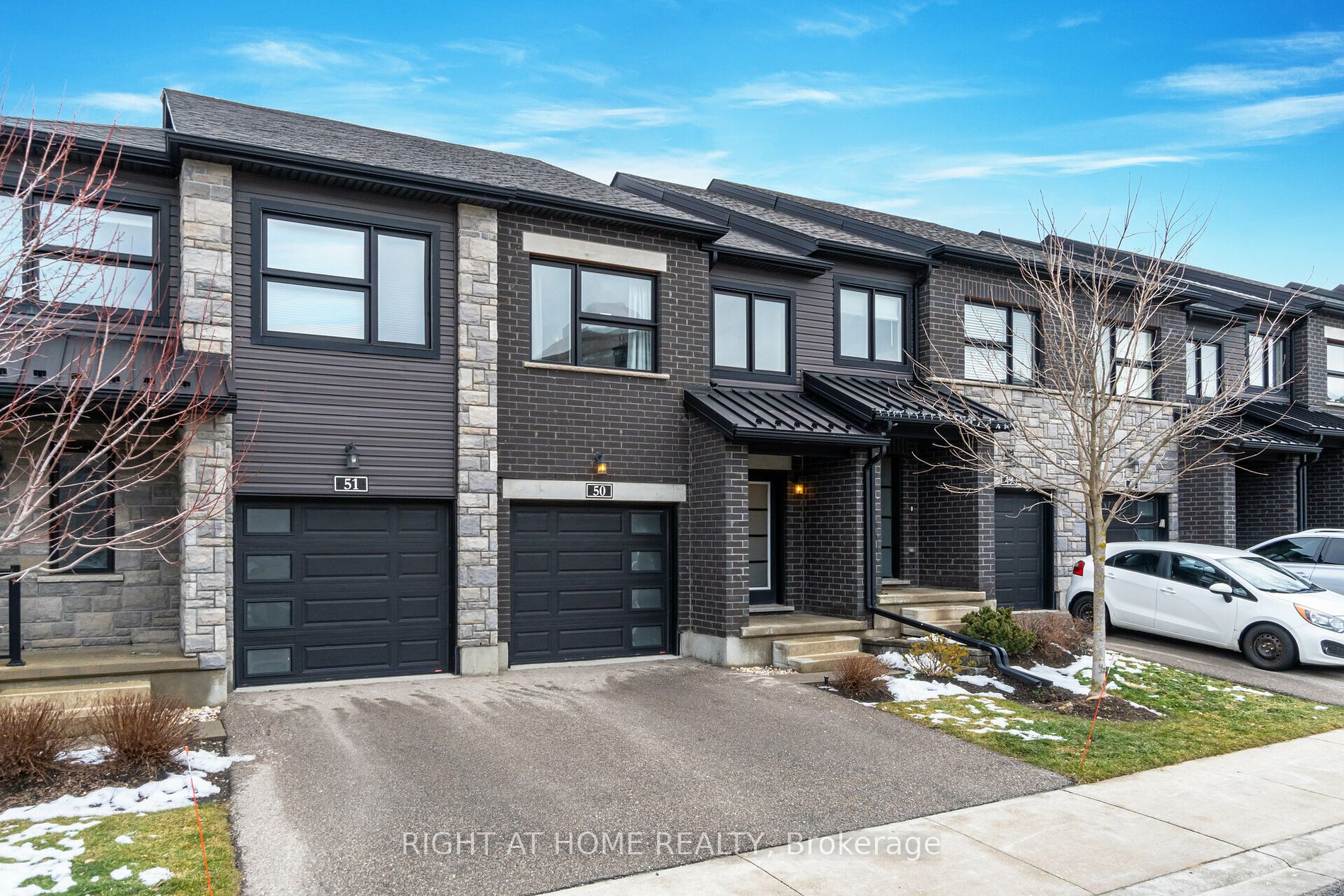91 E Poppy Dr 50