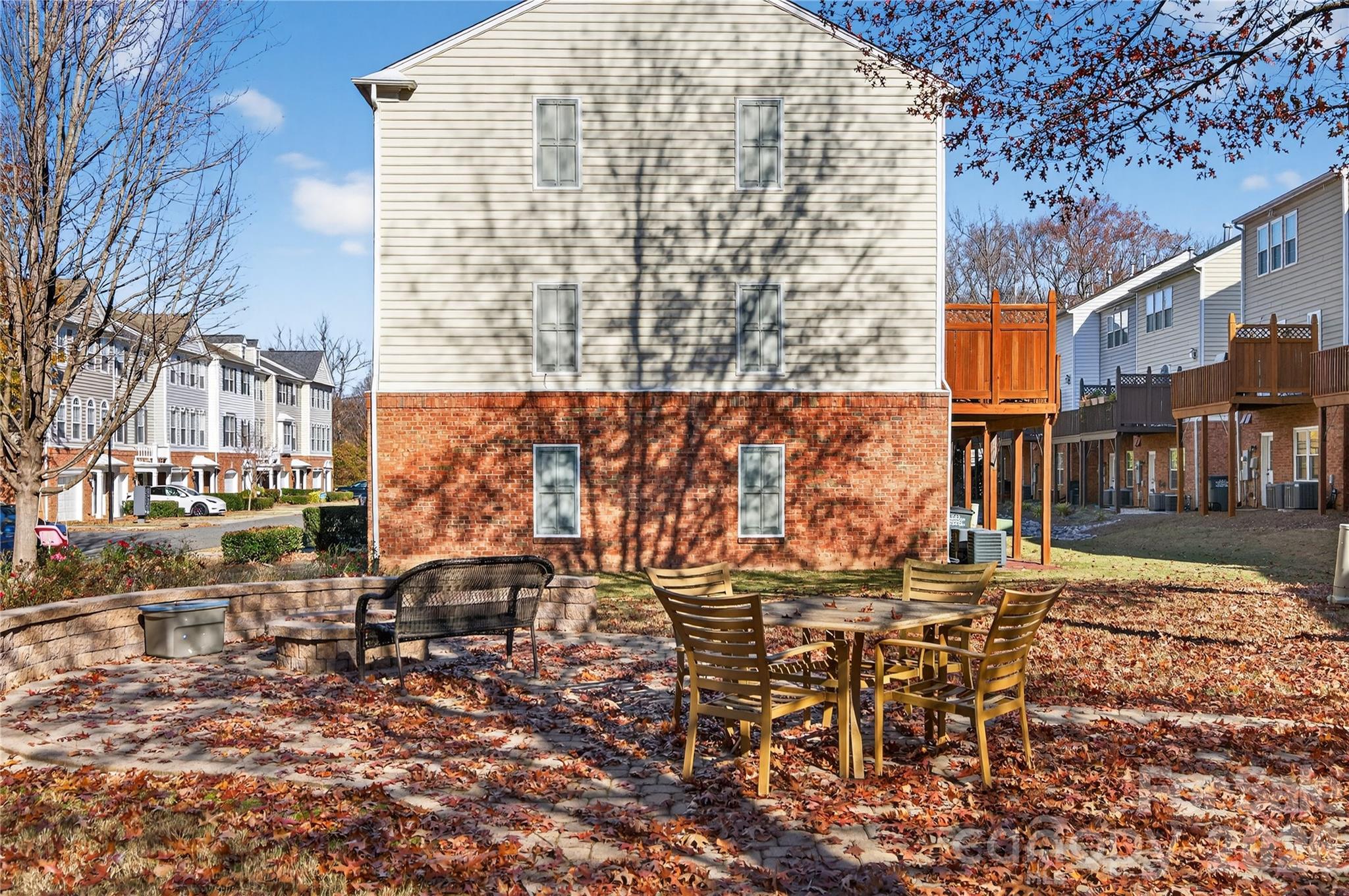 3018 Castleberry Court