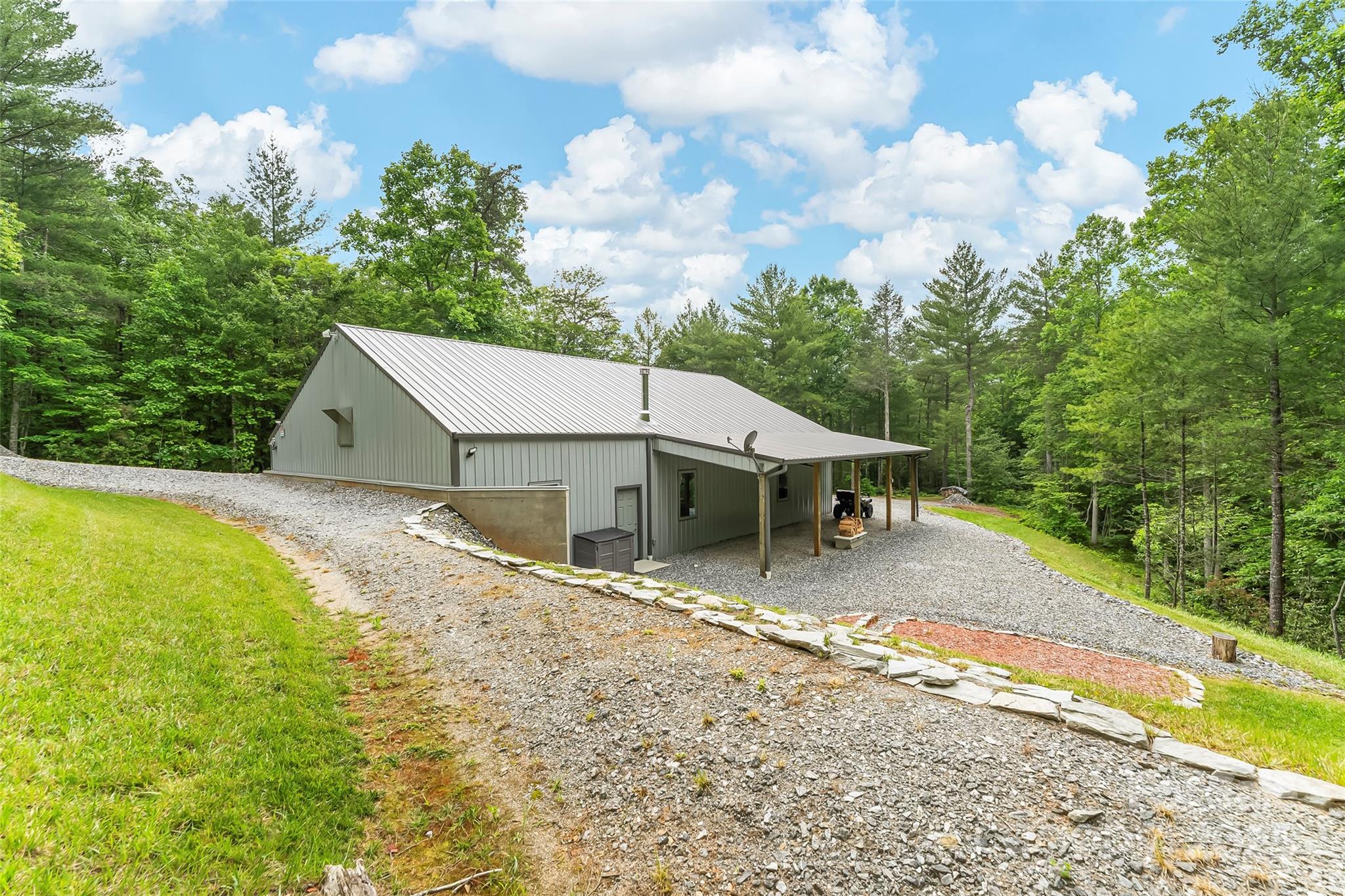4090 Pea Ridge Road