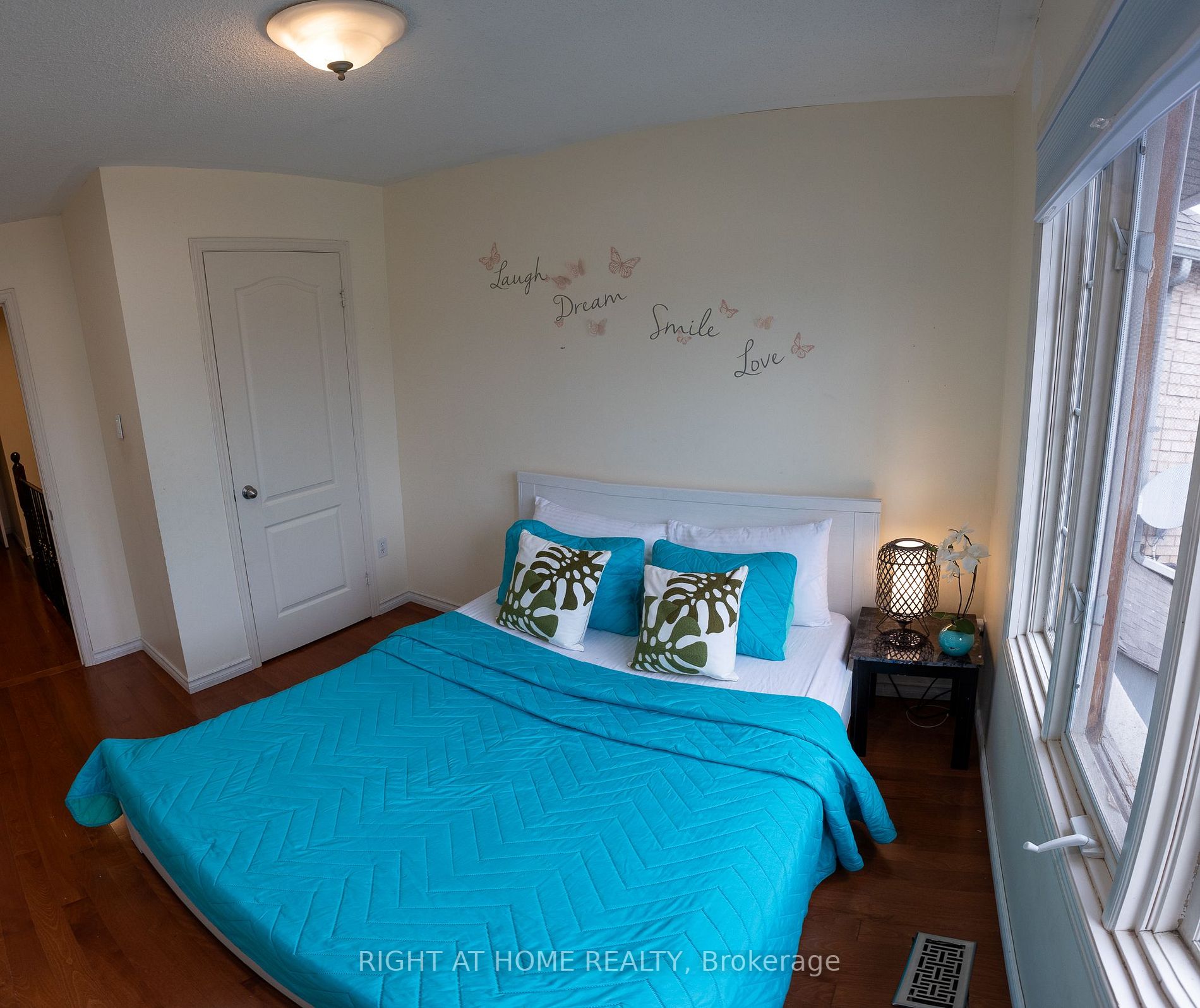 2077 Golden Orchard Tr