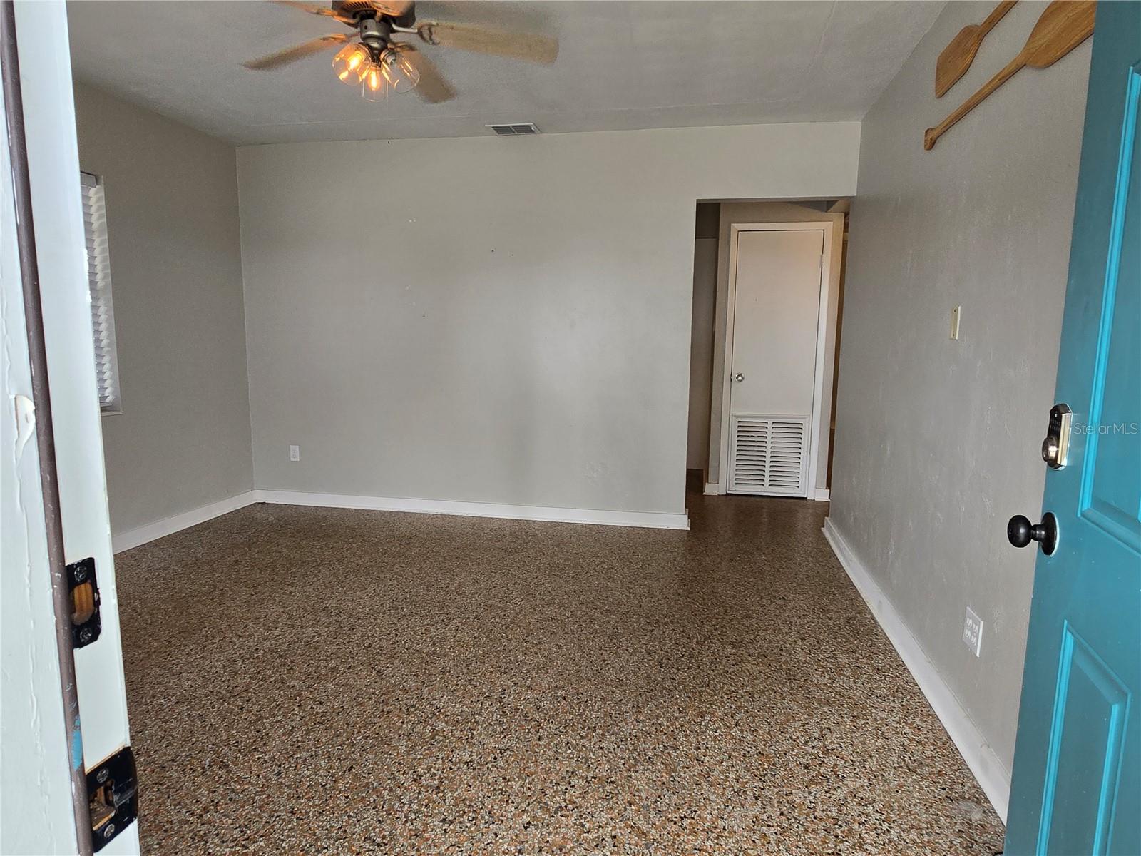 3421 W Abdella Street