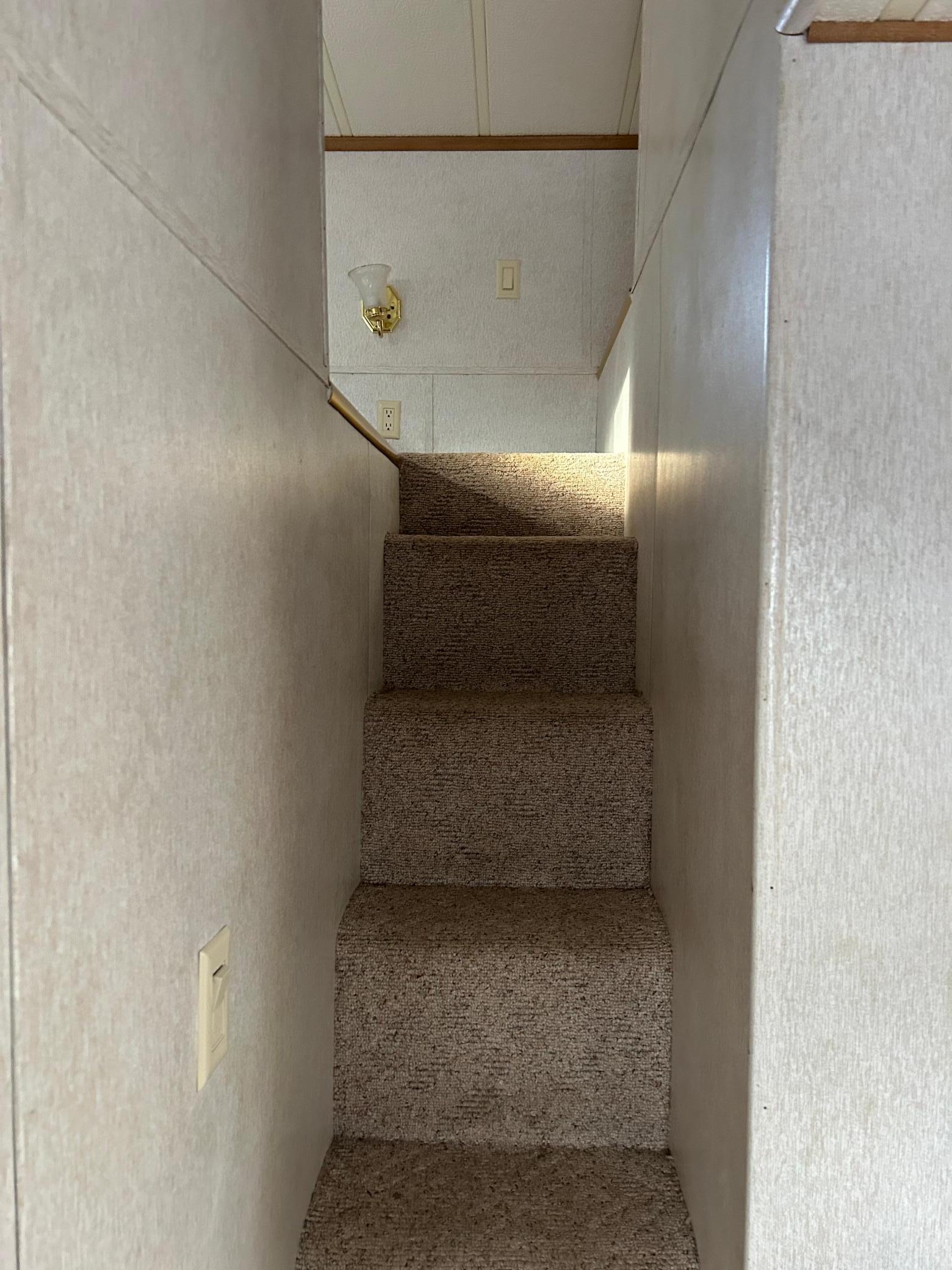 L9-10 B 5 Canterbury Town