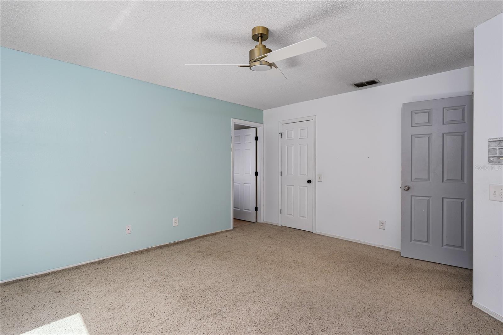 4008 Kingsfield Drive