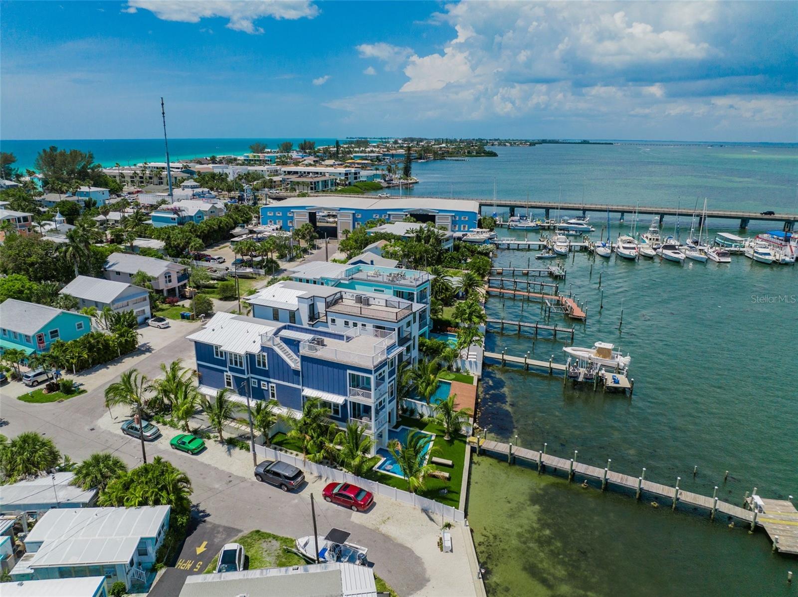 201 Bay Drive N
