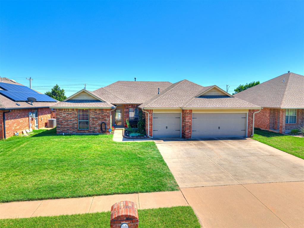 PRICE REDUCED!!!!   This BEAUTIFUL home in MOORE SCHOOLS  is clean, organized, well taken care of  and has  FRESH EXTERIOR PAINT, a  SPLIT FLOOR PLAN!  STORM SHELTER! FOUR TRUE BEDROOMS!  PATH TO THE WALKING PARK FROM THE NEIGHBORHOOD!!!  A GREAT LOCATION on the South side of Moore. NEW HOT WATER TANK.  HVAC and FENCE have been replaced.