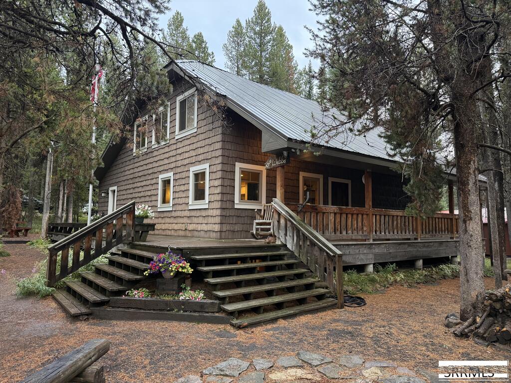 4108 Strong Avenue