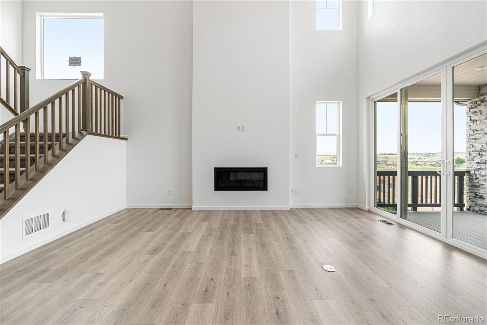 8852 Whiteclover Street