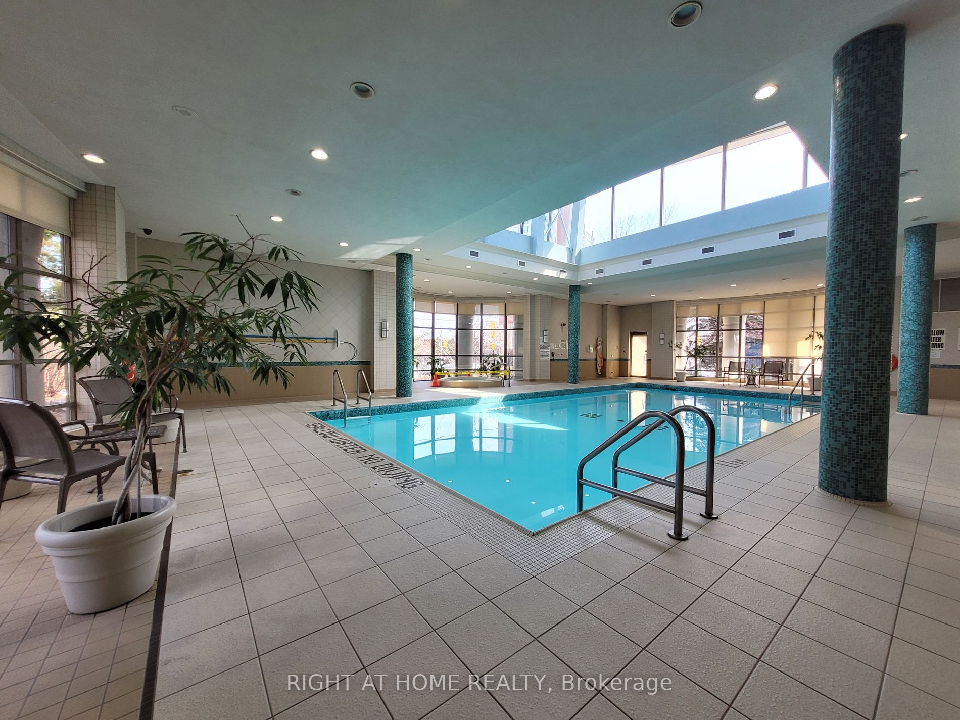 238 Bonis Ave 2619