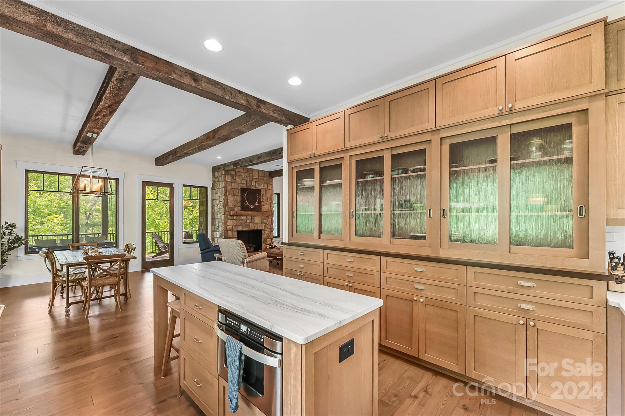 2142 Sycamore Drive