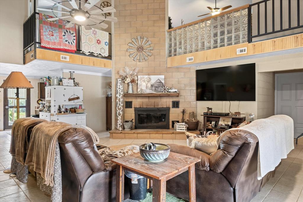 707 County Road 525
