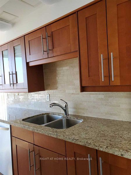 120 Promenade Circ 1001