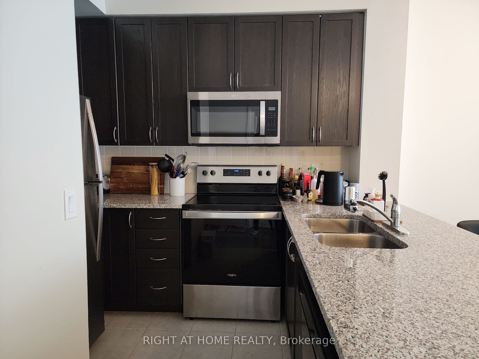 349 W Rathburn Rd 1711