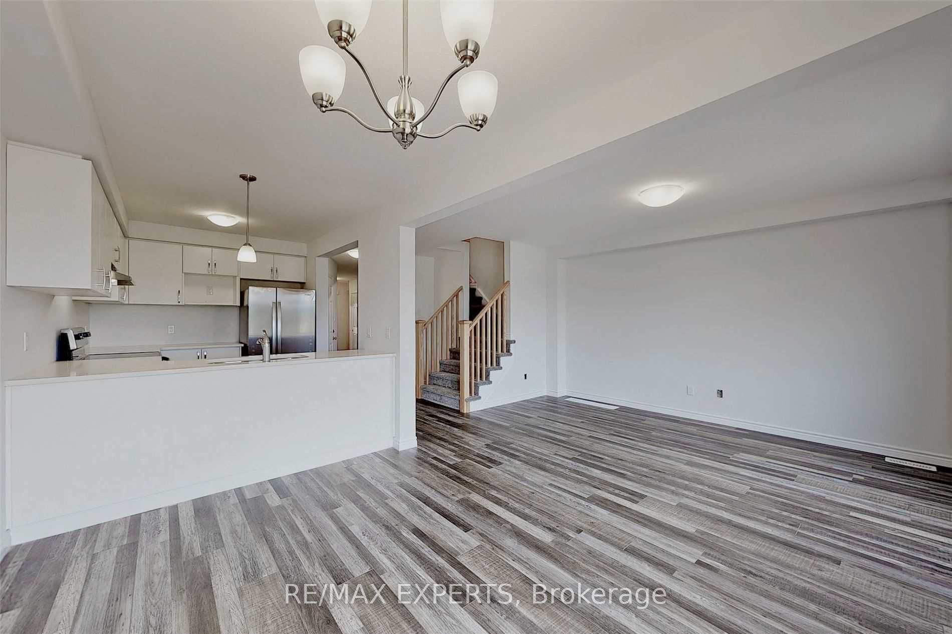 325 Bradshaw Dr